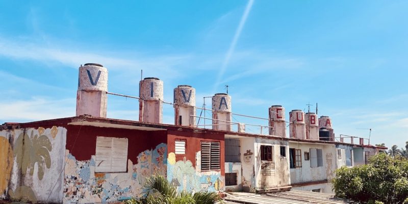 10 Things To Know Before Traveling To Cuba.  Viva Cuba sign at Fusterlandia in Havana, Cuba.