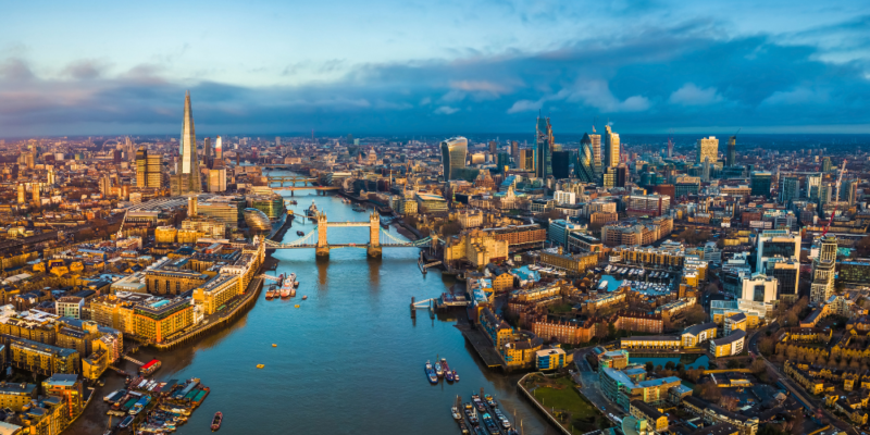 Arial view of central London and the Thames River. 