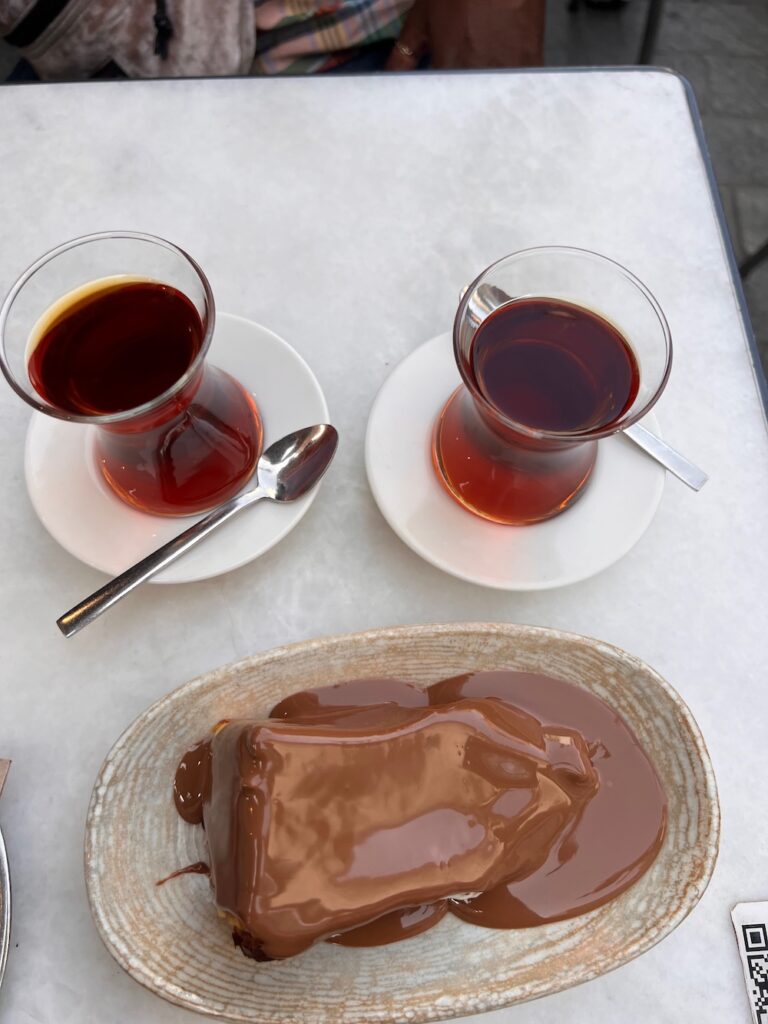 San Sebastian cheese cake from Viyana Kahevsi with 2 cups of Turkish tea.  Istanbul for first time visitors. 